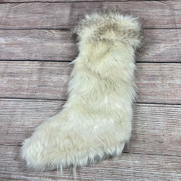 Anthropologie North Pole Cream Faux Fur Christmas Stocking Shaggy Holiday - Picture 4 of 10